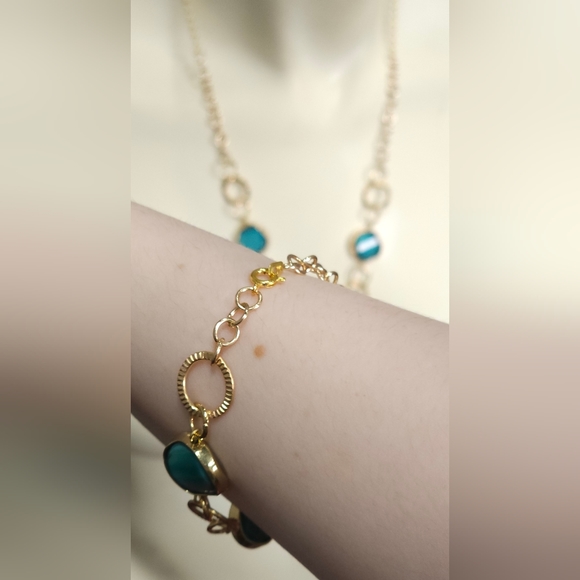 Golden Seas Original Design 3 Piece Jewelry Collection - Picture 5 of 15